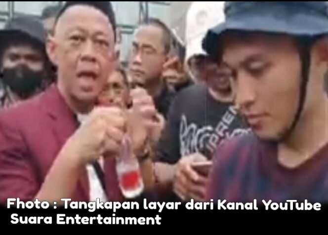 
					Ikut Penolakan Tunjangan DPR di Senayan, Ini Pesan Nyai Kopsah ke Presiden