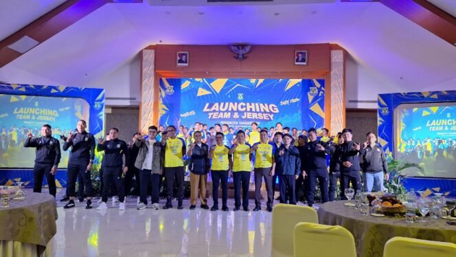 
					“Bayi Ajaib” Bangkit Lagi, Persikota Resmi Kenalkan Skuad dan Jersey Baru