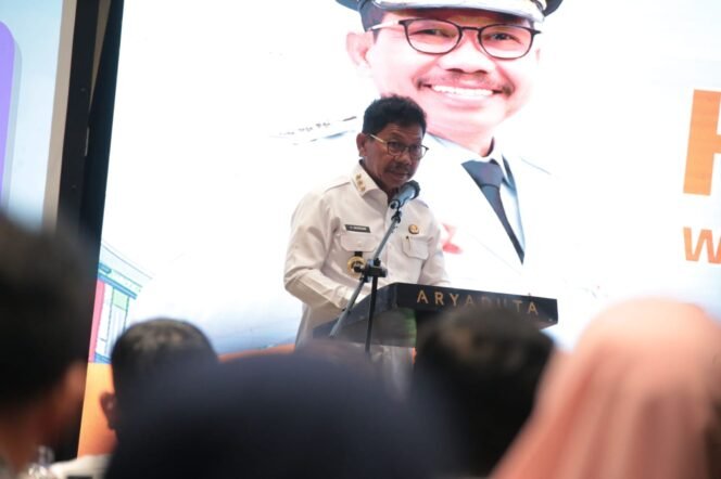 
					LPPD 2024 Dievaluasi, Wali Kota Tangerang Soroti Temuan yang Harus Segera Dibenahi