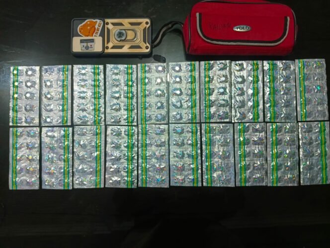 
					Ratusan Tramadol Ilegal Beredar di Tangerang, Dua Pria Ditangkap Polisi