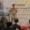 Wakil Walikota Tangerang, H. Maryono, saat memberikan arahan kepada 20 peserta Training Dai Ambassador Dompet Dhuafa 
