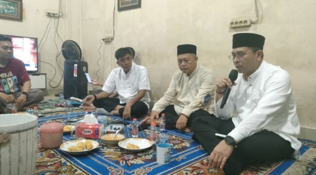 Direktur Umum Perumda Tirta Benteng, Tommy Herdiansyah, Bincang Ramdhan Bersama Kelompok Kerja Harian Tangerang Raya di sekretariat Pokja WHTR